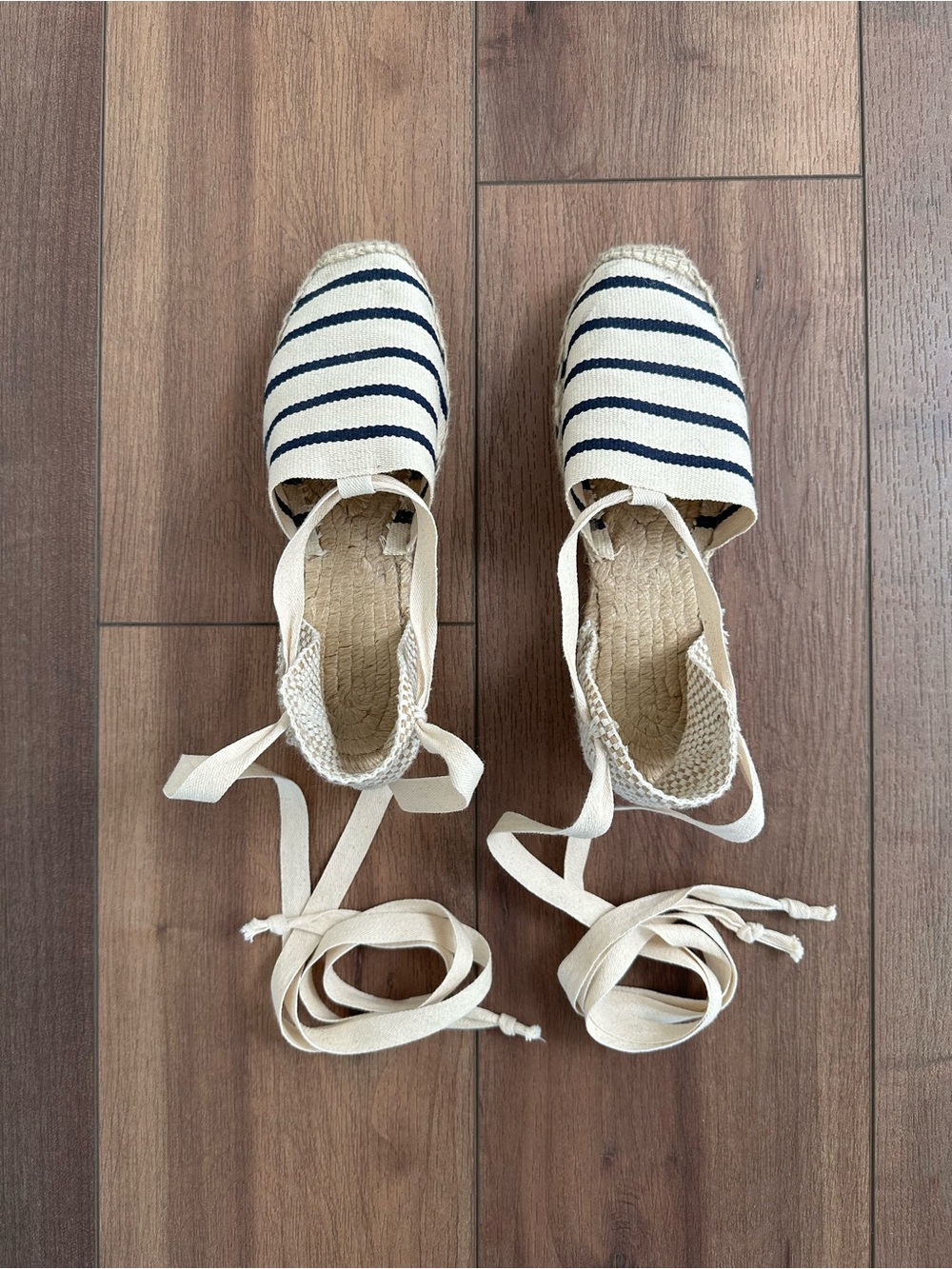 Ivory and Navy Stripe Lace Up Spanish Espadrilles Size 37/US 7